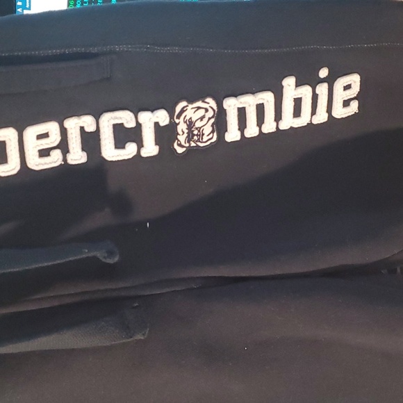 Boys medium Abercrombie shorts nwot - Picture 2 of 5